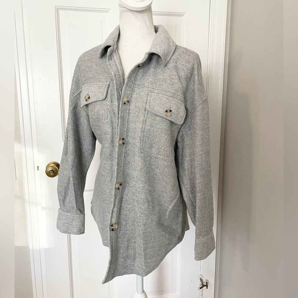 Mountain and Isles Shacket